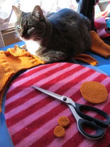 start of a new tea cozy