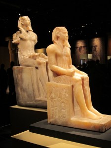 two statues two statues