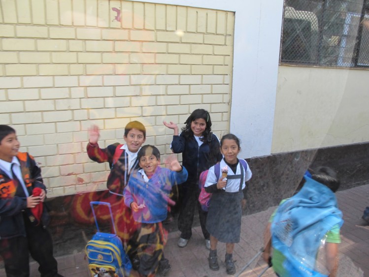 children waving children waving