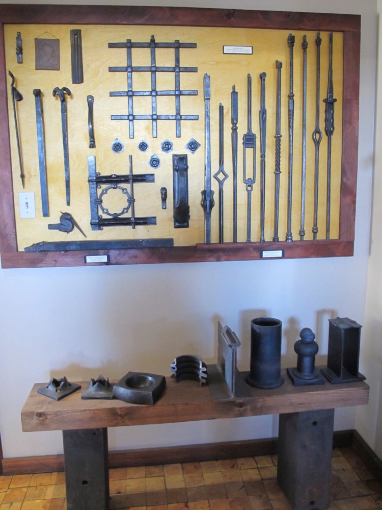 iron display iron display