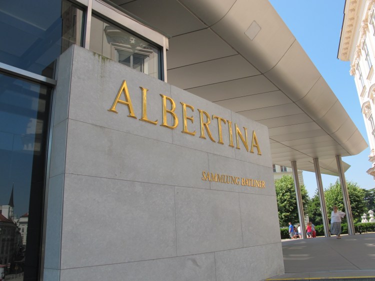 Albertina sign