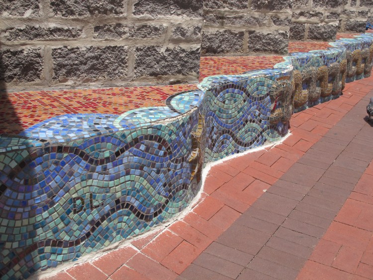 serpentine tile bench