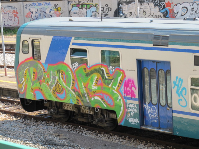 graffiti train